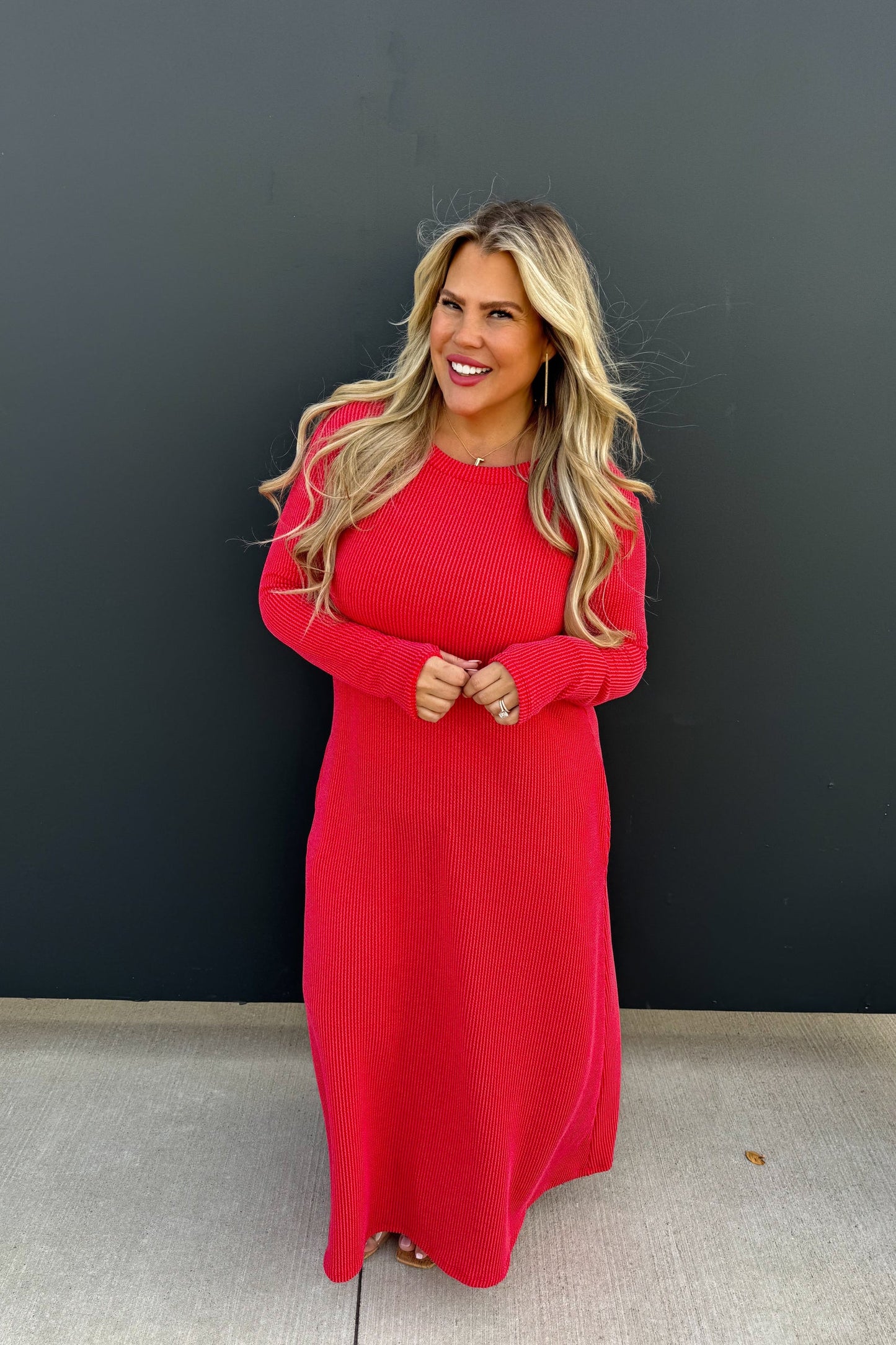 Hold That Thought Ribbed Dress - Red