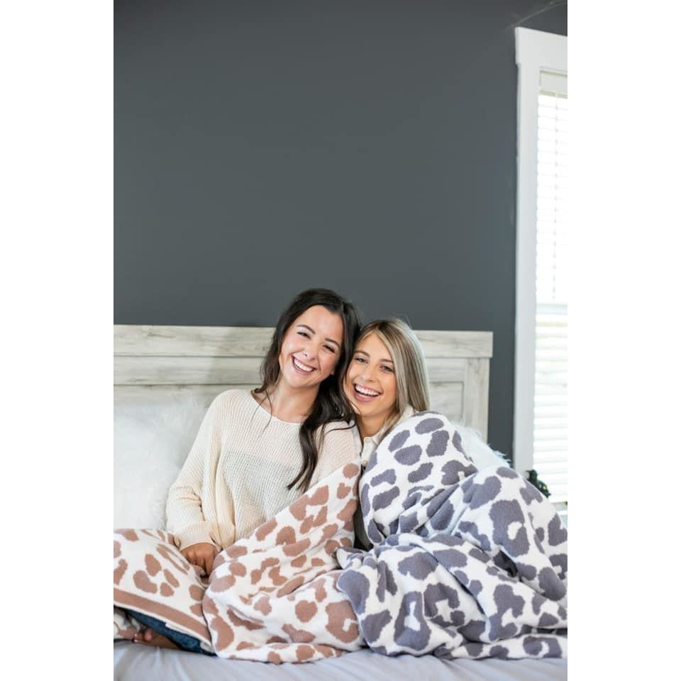 LUXE Blanket - Grey Leopard Blanket