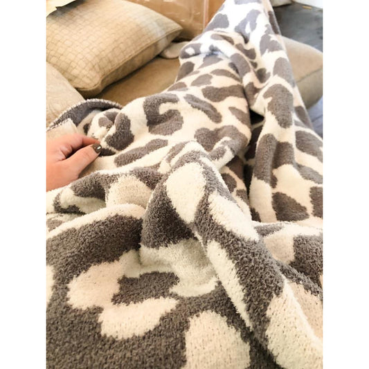 LUXE Blanket - Grey Leopard Blanket